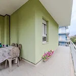 شقة L02 - Con Terrazzo E Posto Auto