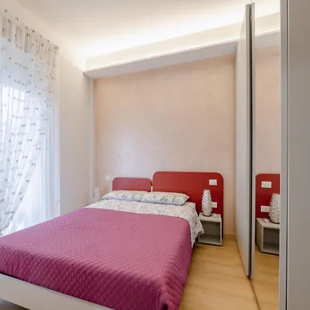Apartment L02 Con Terrazzo E Posto Auto