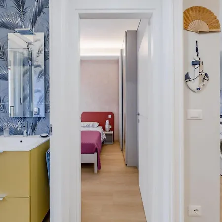 Lägenhet L02 - Con Terrazzo E Posto Auto *