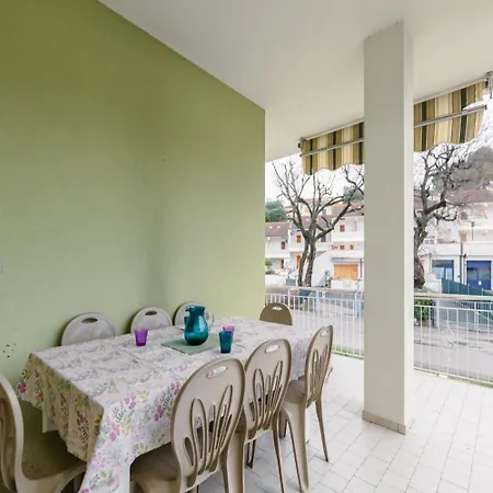 L02 Con Terrazzo E Posto Auto Apartment Numana
